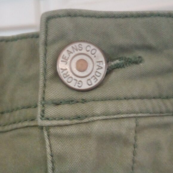 Faded Glory Jean Shorts - Picture 2 of 9